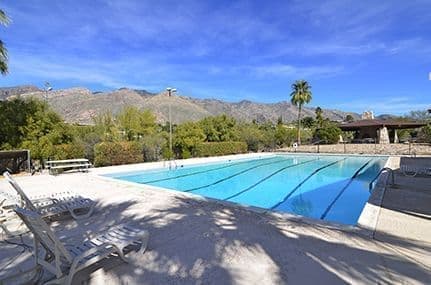 Skyline Bel Air Community Pool